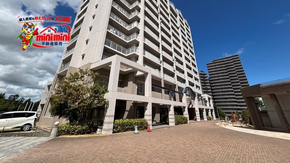 3LDK apartment in Nishi Ward, Kobe, Hyogo - Photo 1