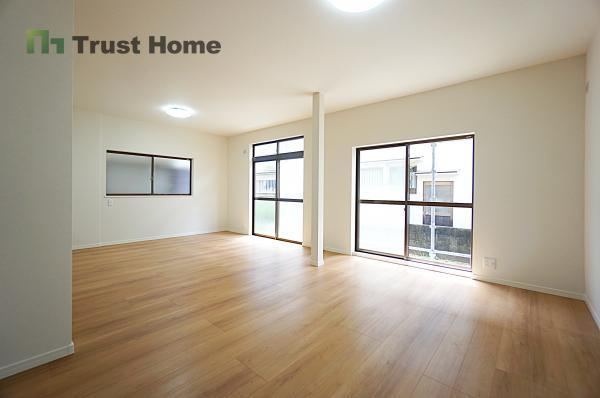 3LDK house in Takarazuka, Hyogo - Photo 1