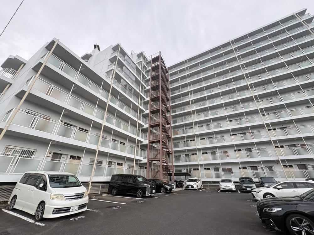 3LDK apartment in Edogawa Ward, Tokyo - Photo 1