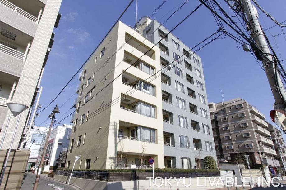 3LDK apartment in Nishitokyo, Tokyo - Photo 1