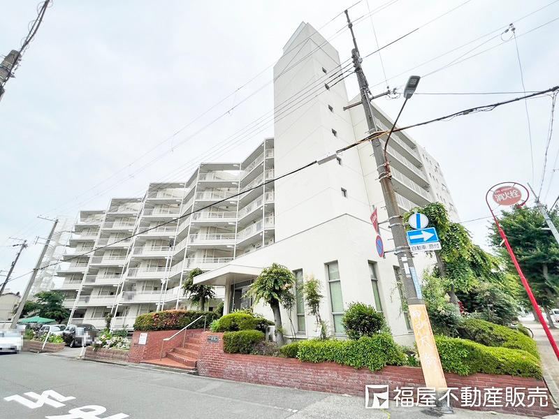 4DK apartment in Amagasaki, Hyogo - Photo 1