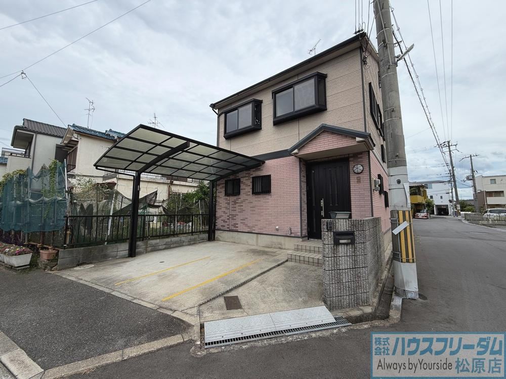 5LDK house in Matsubara, Osaka - Photo 1