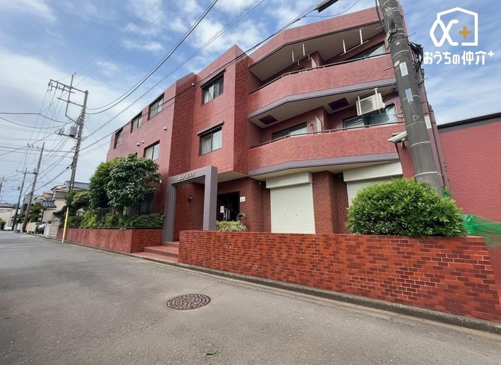 2LDK apartment in Tokorozawa, Saitama - Photo 1
