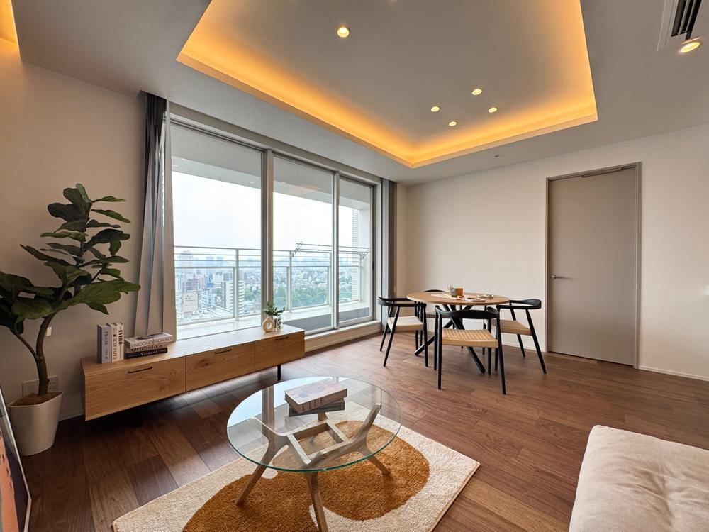 3LDK apartment in Toshima Ward, Tokyo - Photo 1