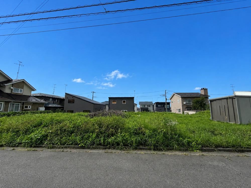 212 m² land in Hachinohe, Aomori - Photo 1
