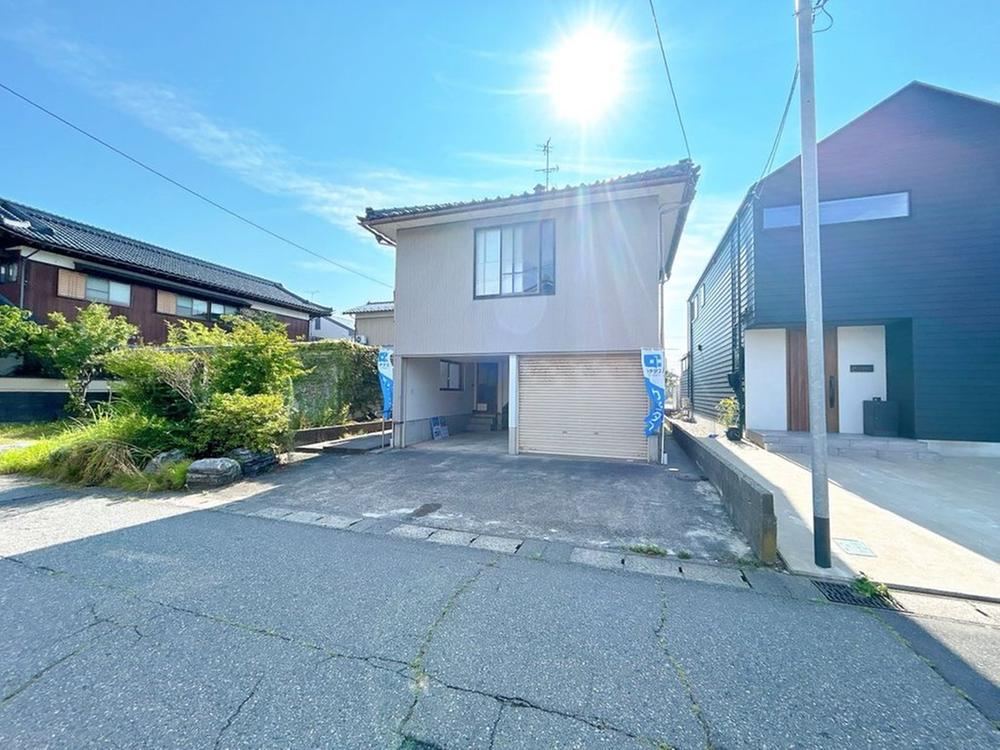 4LDK house in Awara, Fukui - Photo 1