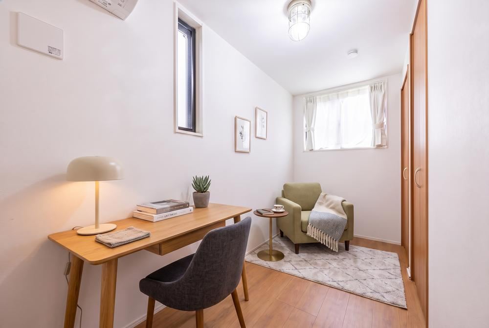 Thumbnail 5