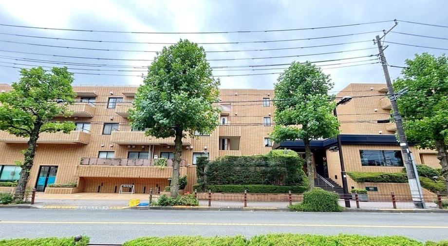 3LDK apartment in Setagaya Ward, Tokyo - Photo 1