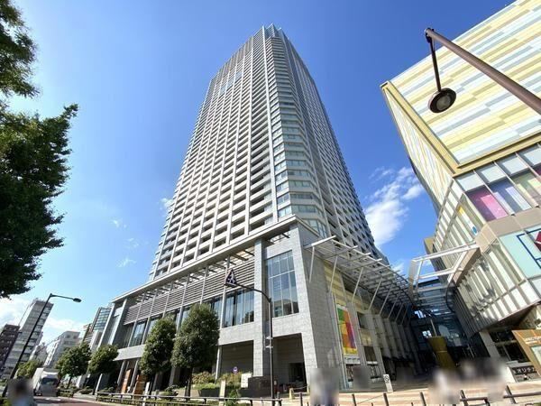 3LDK apartment in Sumida Ward, Tokyo - Photo 1