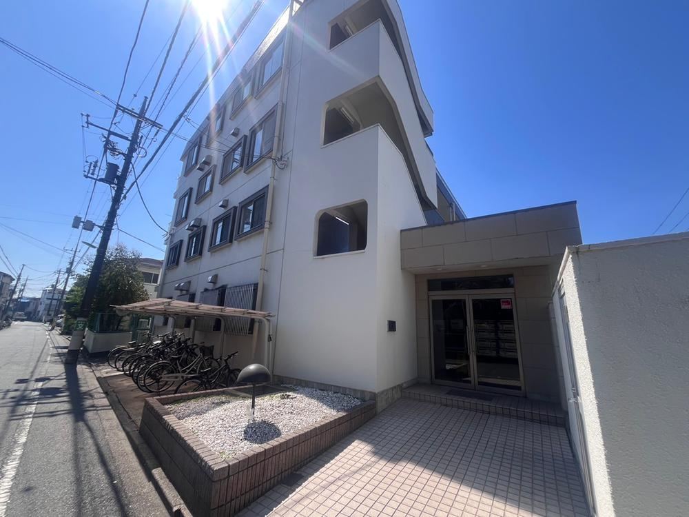 3LDK apartment in Setagaya Ward, Tokyo - Photo 1