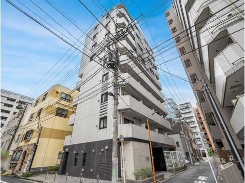 3DK apartment in Sumida Ward, Tokyo - Photo 1