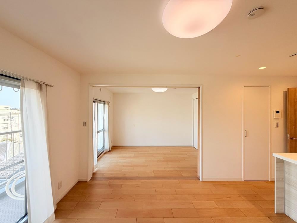 2LDK apartment in Matsudo, Chiba - Photo 1