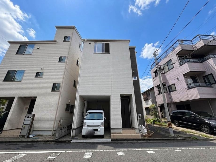 4LDK house in Warabi, Saitama - Photo 1