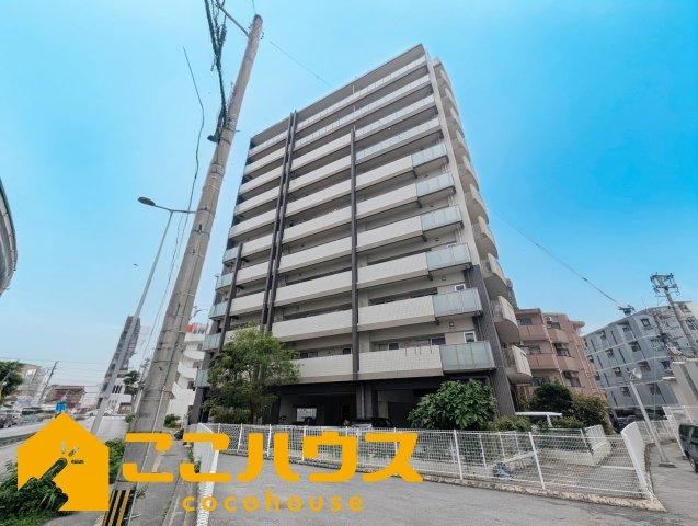 2LDK+S apartment in Naha, Okinawa - Photo 1