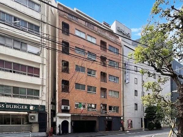 2DK apartment in Shinagawa Ward, Tokyo - Photo 1