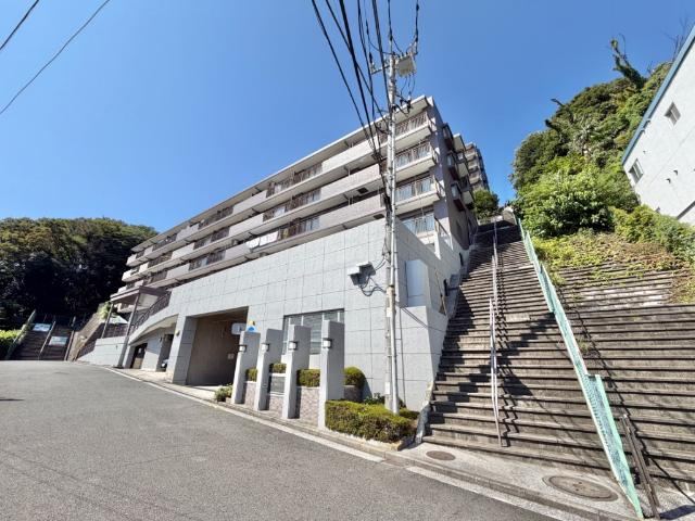 4LDK apartment in Hodogaya Ward, Yokohama, Kanagawa - Photo 1
