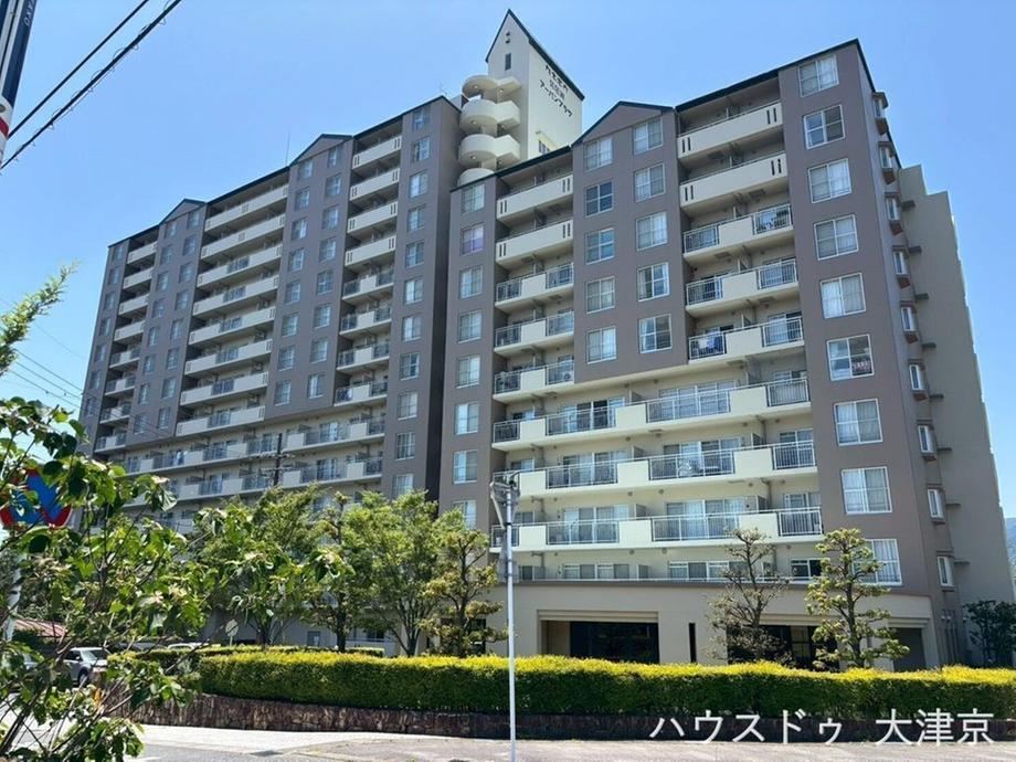 1LDK apartment in Otsu, Shiga - Photo 1