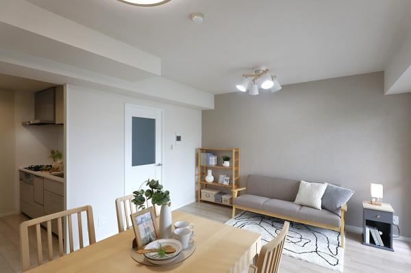 3LDK apartment in Itami, Hyogo - Photo 1