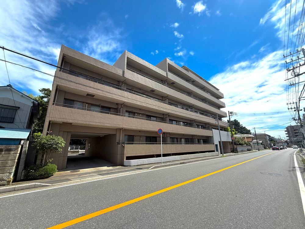 3LDK apartment in Funabashi, Chiba - Photo 1