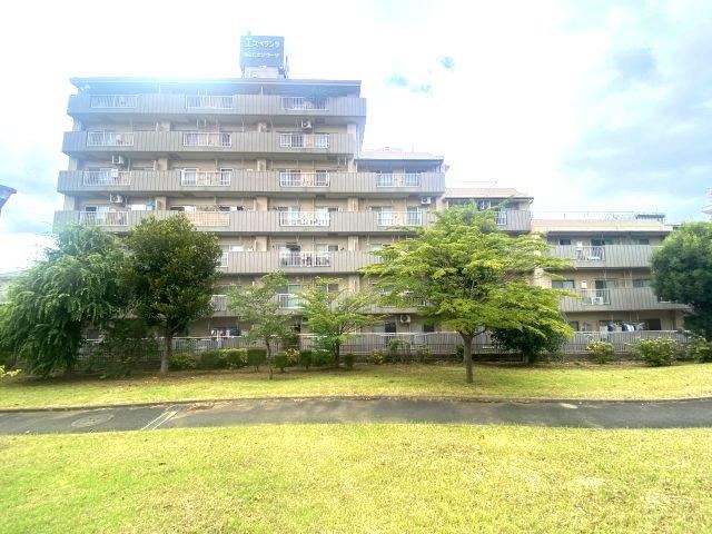 3DK apartment in Tsuzuki Ward, Yokohama, Kanagawa - Photo 1