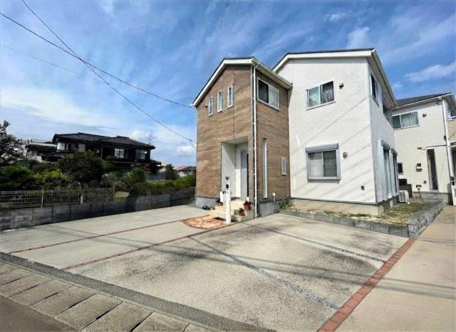 4LDK house in Noda, Chiba - Photo 1