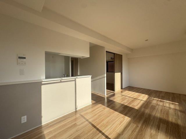 3LDK apartment in Akashi, Hyogo - Photo 1