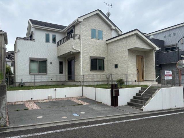 4LDK house in Hachioji, Tokyo - Photo 1