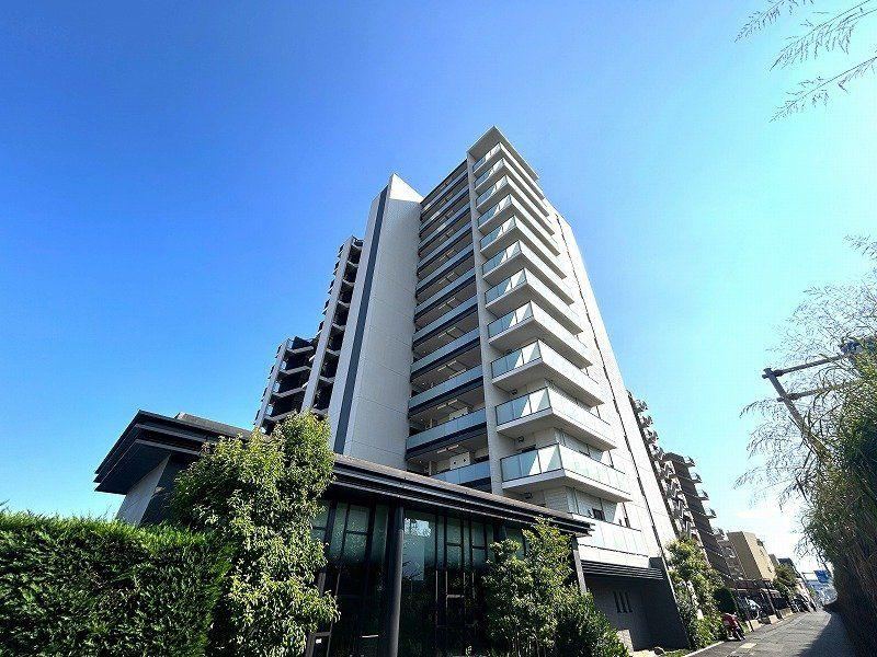 3LDK apartment in Kashiwa, Chiba - Photo 1