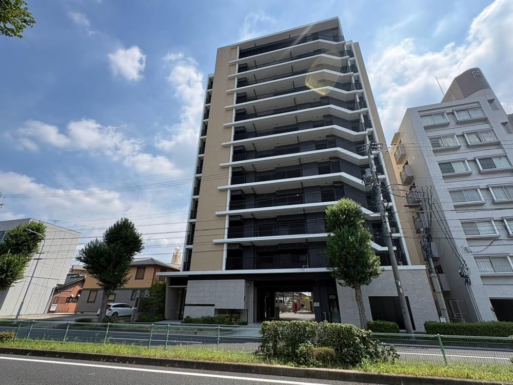 3LDK apartment in Tempaku Ward, Nagoya, Aichi - Photo 1