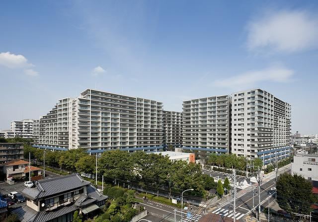3LDK apartment in Toda, Saitama - Photo 1