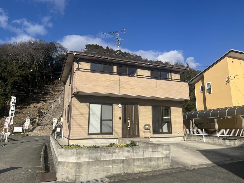 4LDK+S house in Higashi Ward, Okayama - Photo 1