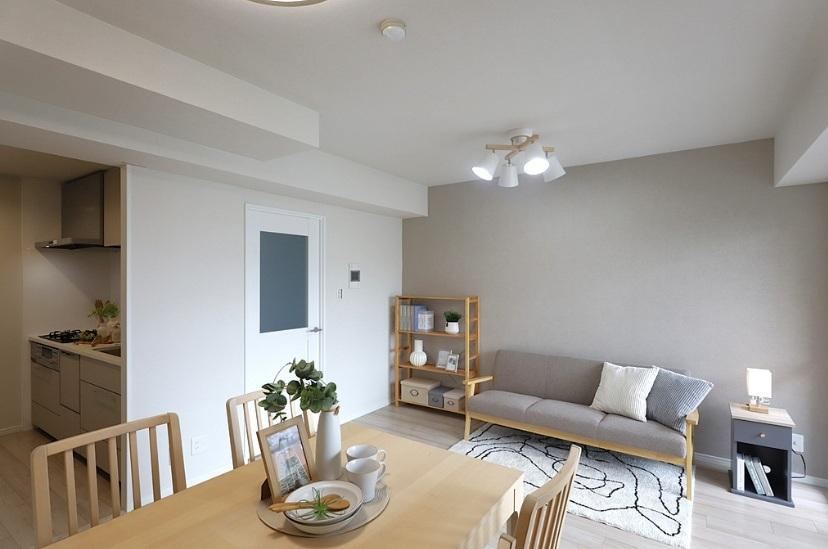 3LDK apartment in Itami, Hyogo - Photo 1
