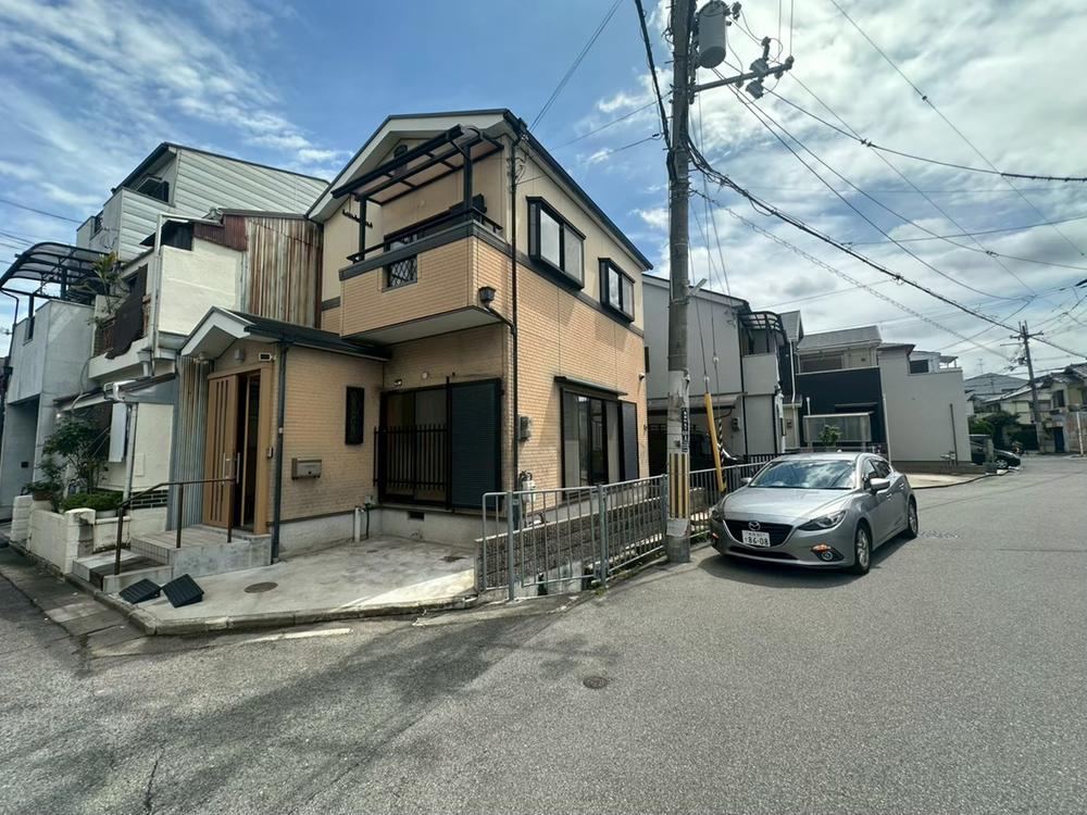 2LDK house in Nishi Ward, Sakai, Osaka - Photo 1