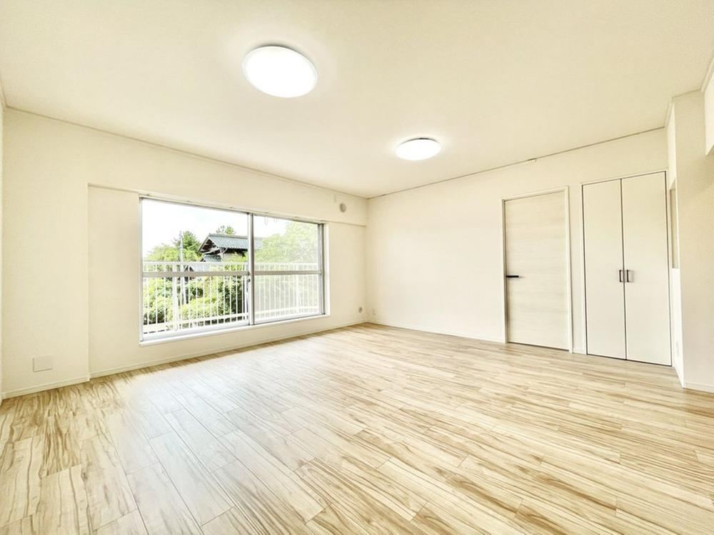 4LDK apartment in Sakura, Chiba - Photo 1