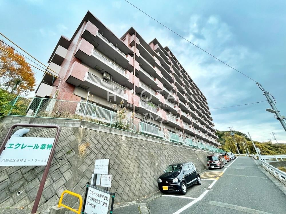 4LDK apartment in Yahatanishi Ward, Kitakyushu, Fukuoka - Photo 1