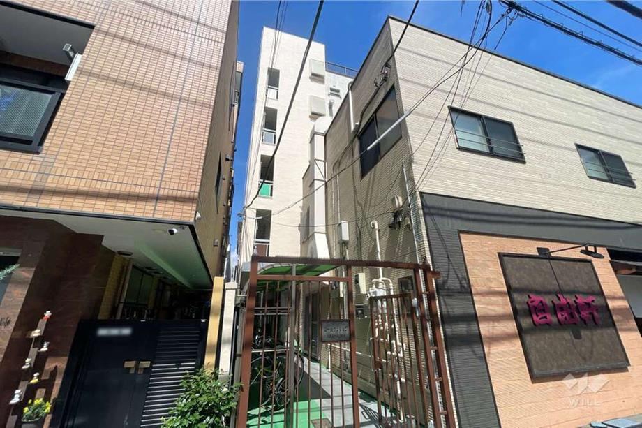 3K apartment in Kita Ward, Tokyo - Photo 1