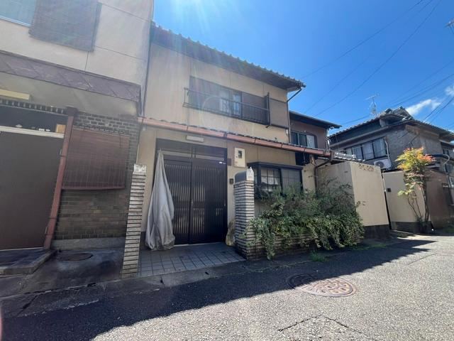 3DK house in Sakyo Ward, Kyoto - Photo 1