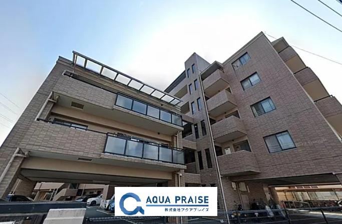 4LDK apartment in Kokuraminami Ward, Kitakyushu, Fukuoka - Photo 1