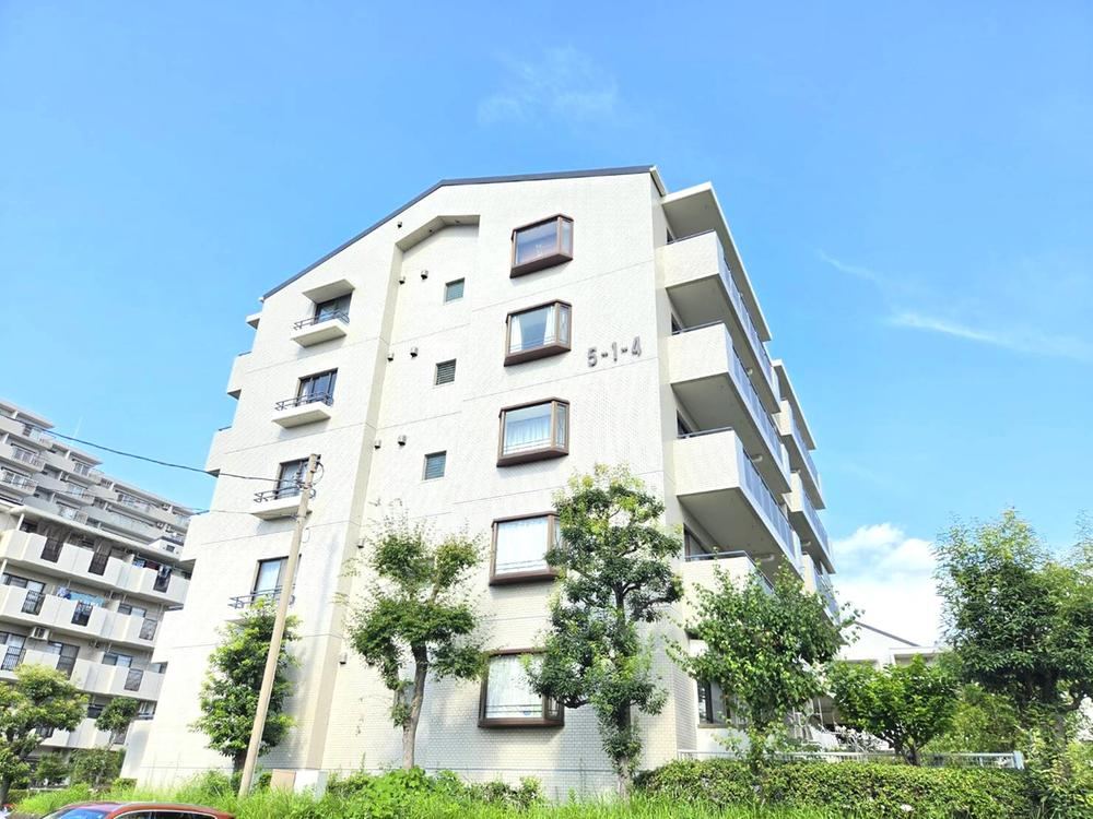 4LDK apartment in Tama, Tokyo - Photo 1