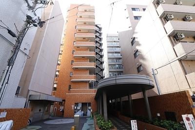 3LDK apartment in Chuo Ward, Osaka - Photo 1