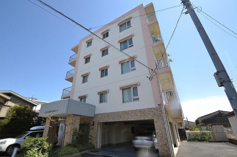 2LDK apartment in Tachikawa, Tokyo - Photo 1