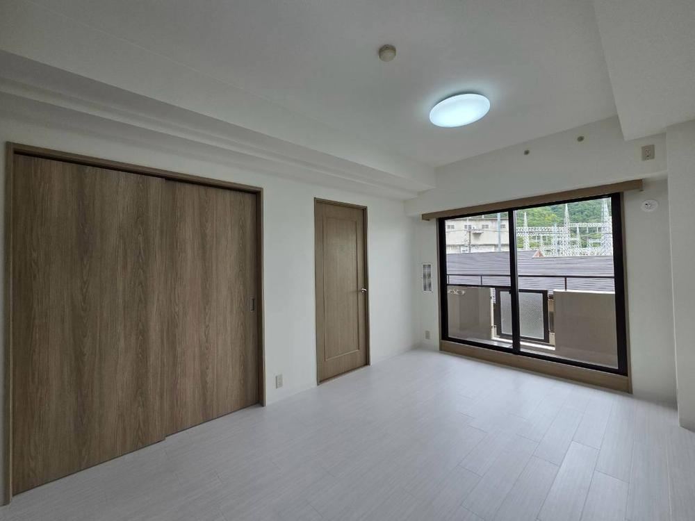 3LDK apartment in Katano, Osaka - Photo 1