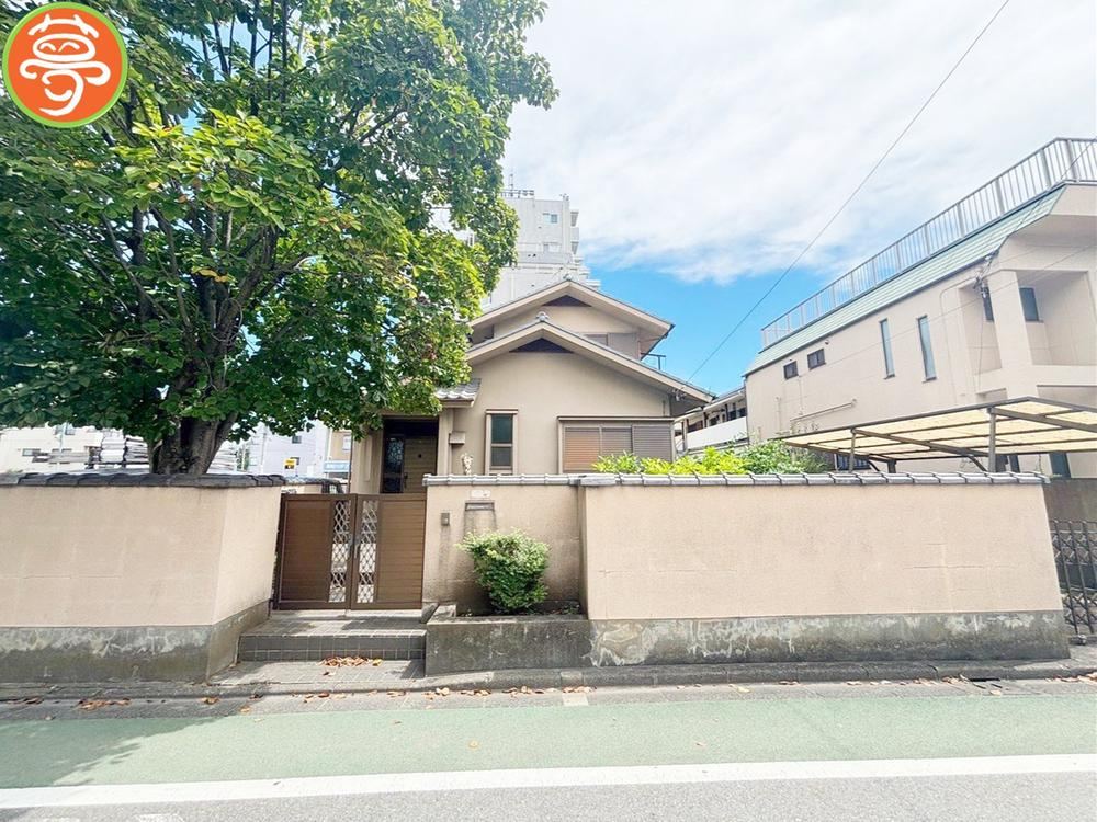 268 m² land in Fuchu, Tokyo - Photo 1