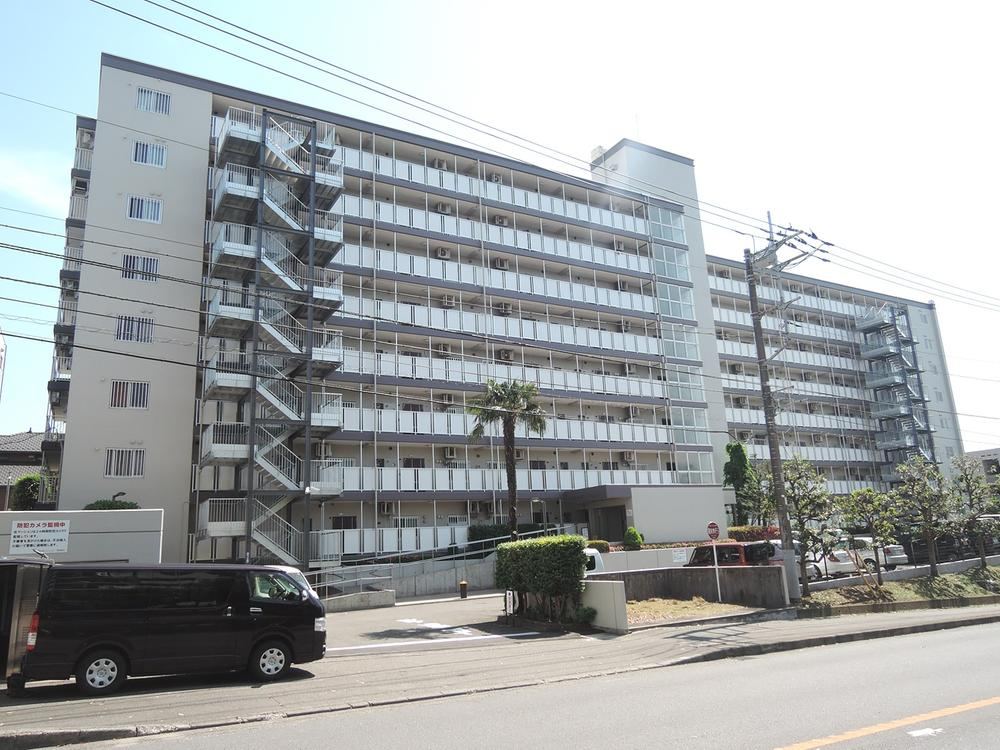 2LDK+S apartment in Yamato, Kanagawa - Photo 1
