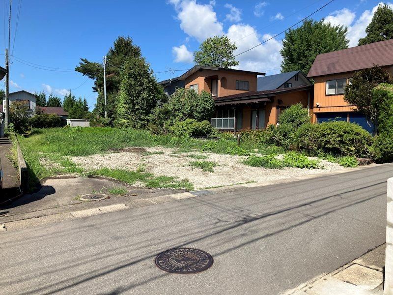 503 m² land in Odate, Akita - Photo 1