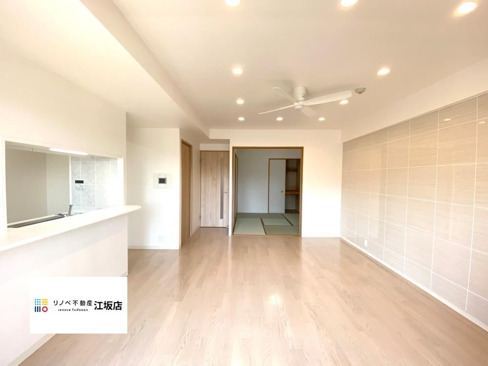 3LDK apartment in Suita, Osaka - Photo 1