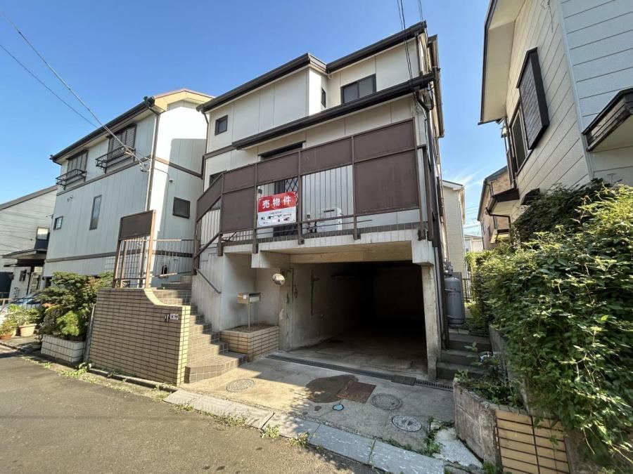 3LDK house in Sayama, Saitama - Photo 1