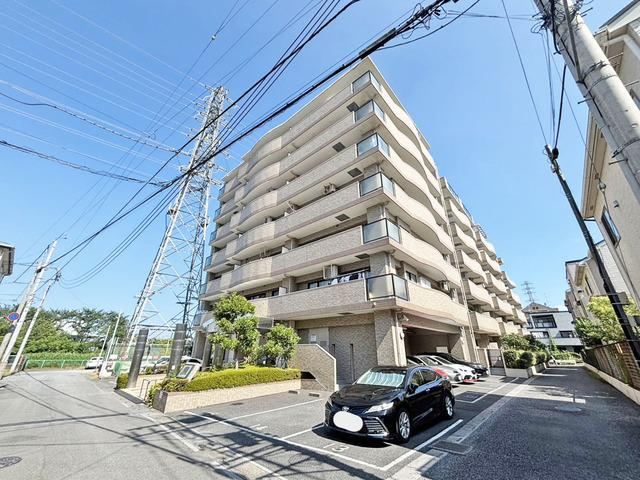 3LDK apartment in Kita Ward, Saitama - Photo 1