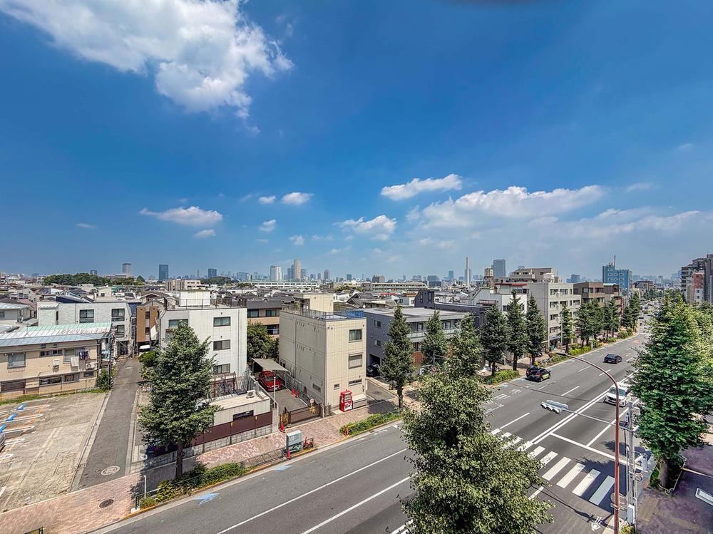 1LDK apartment in Meguro Ward, Tokyo - Photo 1