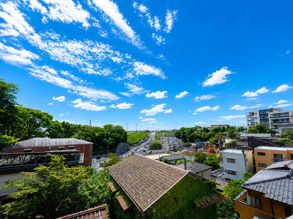 3LDK apartment in Tsurumi Ward, Yokohama, Kanagawa - Photo 1